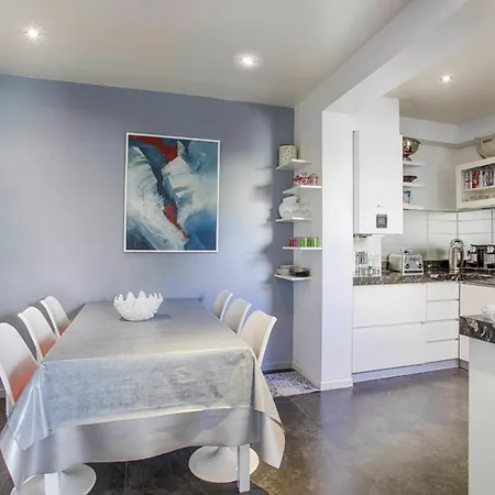 Hoche - Five Bedrooms Garden - Hippodrome - Centre *